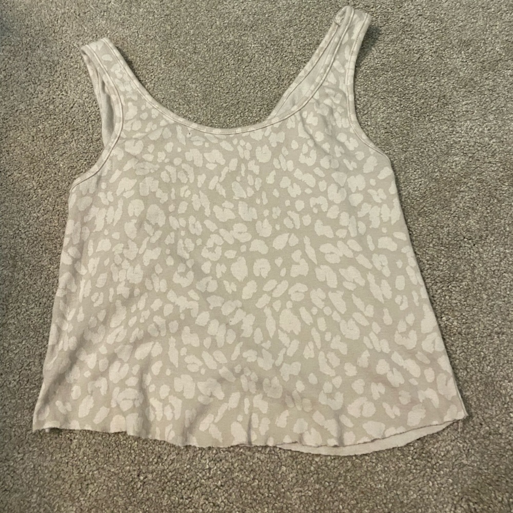 Leopard print crop top